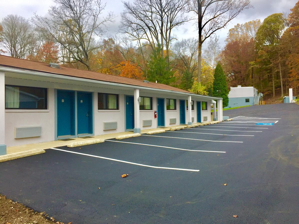 Hillside Motel Glen Mills Exterior photo